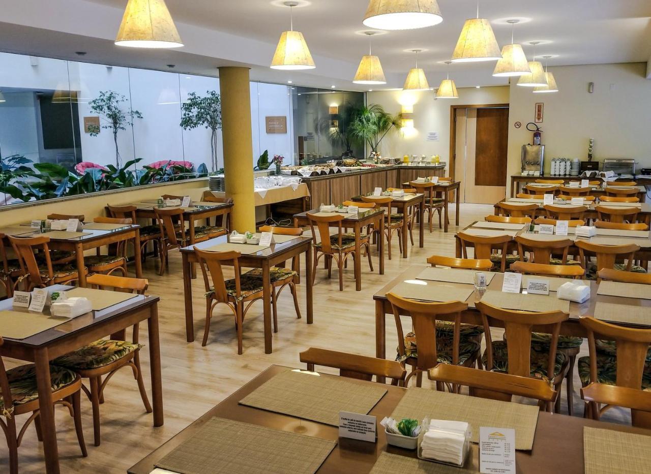 Apart Hotel Parador Da Cachoeira ฟลอเรียนอโปลิส ภายนอก รูปภาพ